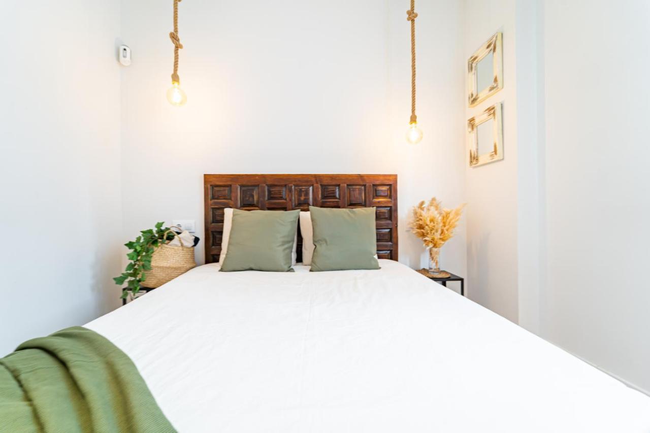 Apartment Edsam White Madrid